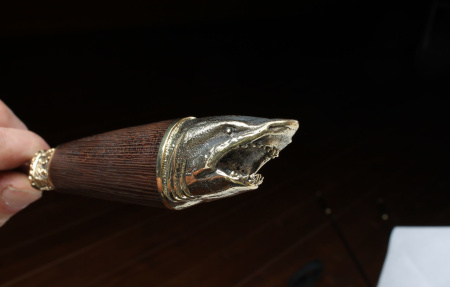 Набор шампуров с декоративным литьем и дер. ручкой "Акула" (6 шт)